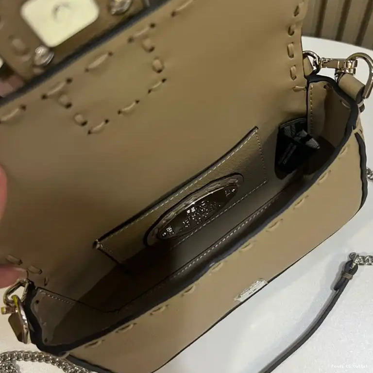 Cheap HOT Cuoio Baguette Bag Romano Selleria Fendi Khaki Mini In Leather 0514